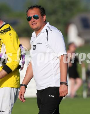 Fussball Unterliga Ost. Woelfnitz gegen Ludmannsdorf. Trainer Alexander Suppantschitsch (Woelfnitz). Woelfnitz, am 28.5.2016.
Foto: Kuess
---
pressefotos, pressefotografie, kuess, qs, qspictures, sport, bild, bilder, bilddatenbank