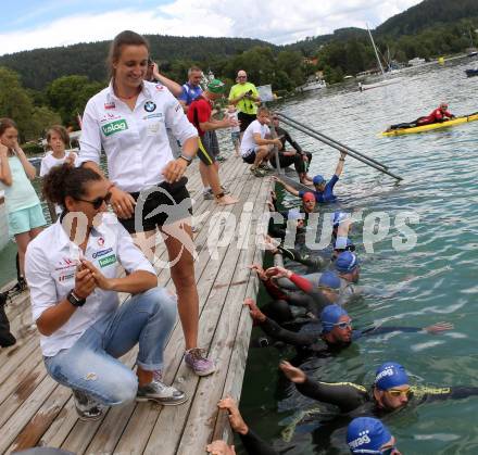 Woerthersee Triathlon. Jolanta Ogar, Lara Vadlau. Poertschach, 4.6.2016.
Foto: Kuess
---
pressefotos, pressefotografie, kuess, qs, qspictures, sport, bild, bilder, bilddatenbank