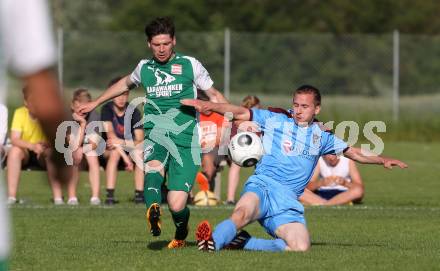 Fussball Unterliga Ost. Woelfnitz gegen Ludmannsdorf. Martin Spendier Topplitzer,  (Woelfnitz), Andreas Schawarz (Ludmannsdorf). Woelfnitz, am 28.5.2016.
Foto: Kuess
---
pressefotos, pressefotografie, kuess, qs, qspictures, sport, bild, bilder, bilddatenbank