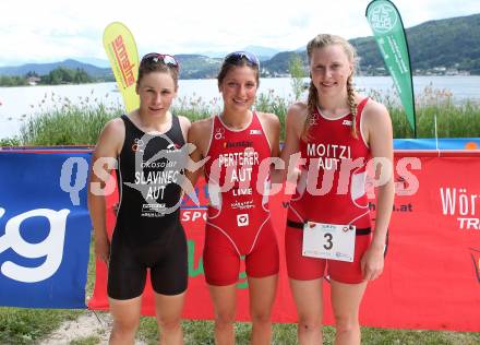 Woerthersee Triathlon. Romana Slavinec, Lisa Perterer, Anna Moitzi. Poertschach, 4.6.2016.
Foto: Kuess

Woerthersee Triathlon. Jolanta Ogar, Lara Vadlau. Poertschach, am 4.6.2016.
Foto: Kuess
---
pressefotos, pressefotografie, kuess, qs, qspictures, sport, bild, bilder, bilddatenbank