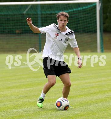 Fusball Bundesliga. Trainingsauftakt WAC.  Gerald Nutz. Wolfsberg, am 14.6.2016.
Foto: Kuess
---
pressefotos, pressefotografie, kuess, qs, qspictures, sport, bild, bilder, bilddatenbank