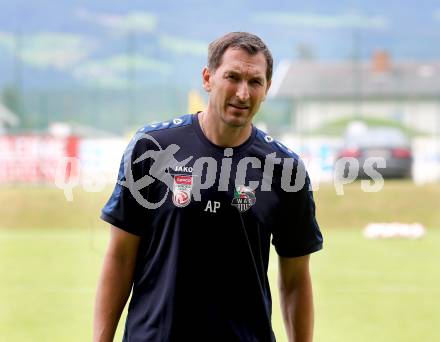 Fusball Bundesliga. Trainingsauftakt WAC.  Tormanntrainer Adi Preschern. Wolfsberg, am 14.6.2016.
Foto: Kuess
---
pressefotos, pressefotografie, kuess, qs, qspictures, sport, bild, bilder, bilddatenbank