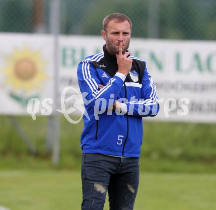 Fussball KFV Cup. Finale. St. Jakob im Rosental gegen Treibach. Trainer Georg Harding (Treibach). St. Jakob, am 15.6.2016.
Foto: Kuess
---
pressefotos, pressefotografie, kuess, qs, qspictures, sport, bild, bilder, bilddatenbank