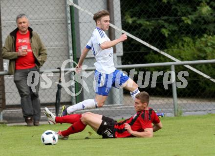 Fussball KFV Cup. Finale. St. Jakob im Rosental gegen Treibach.  Adis Osmanagic, (St. Jakob),    Michael Groinig  (Treibach). St. Jakob, am 15.6.2016.
Foto: Kuess
---
pressefotos, pressefotografie, kuess, qs, qspictures, sport, bild, bilder, bilddatenbank