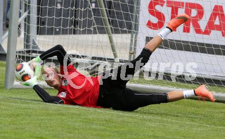 Fusball Bundesliga. Trainingsauftakt WAC.  Alexander Kofler. Wolfsberg, am 14.6.2016.
Foto: Kuess
---
pressefotos, pressefotografie, kuess, qs, qspictures, sport, bild, bilder, bilddatenbank