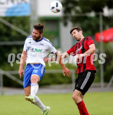 Fussball KFV Cup. Finale. St. Jakob im Rosental gegen Treibach. Petar Stojnic,  (St. Jakob), Florian Hausdorfer (Treibach). St. Jakob, am 15.6.2016.
Foto: Kuess
---
pressefotos, pressefotografie, kuess, qs, qspictures, sport, bild, bilder, bilddatenbank