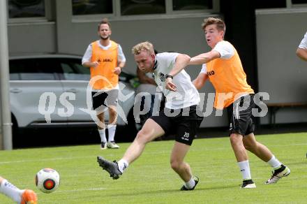 Fusball Bundesliga. Trainingsauftakt WAC.  Christoph Rabitsch, Benjamin Rosenberger. Wolfsberg, am 14.6.2016.
Foto: Kuess
---
pressefotos, pressefotografie, kuess, qs, qspictures, sport, bild, bilder, bilddatenbank