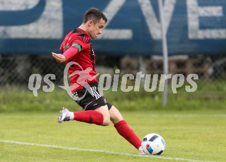 Fussball KFV Cup. Finale. St. Jakob im Rosental gegen Treibach. Marco Koller (St. Jakob). St. Jakob, am 15.6.2016.
Foto: Kuess
---
pressefotos, pressefotografie, kuess, qs, qspictures, sport, bild, bilder, bilddatenbank