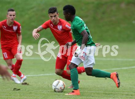 Fussball OEFB Cup. 1. Runde. ATUS Ferlach gegen Austria Lustenau. Lukas jaklitsch, (Ferlach),  Jodel Dossou  (Lustenau). Ferlach, am 16.7.2016.
Foto: Kuess
---
pressefotos, pressefotografie, kuess, qs, qspictures, sport, bild, bilder, bilddatenbank