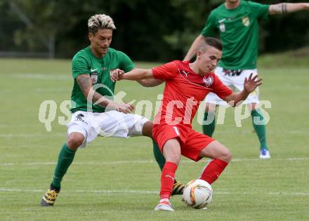 Fussball OEFB Cup. 1. Runde. ATUS Ferlach gegen Austria Lustenau. Dominik Mak,  (Ferlach),  Philip Roller (Lustenau). Ferlach, am 16.7.2016.
Foto: Kuess
---
pressefotos, pressefotografie, kuess, qs, qspictures, sport, bild, bilder, bilddatenbank