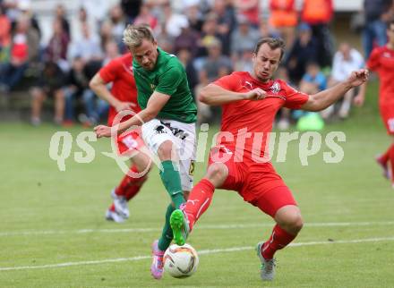 Fussball OEFB Cup. 1. Runde. ATUS Ferlach gegen Austria Lustenau. Alexander Krainer,  (Ferlach),  Julian Klaus Wiessmeier (Lustenau). Ferlach, am 16.7.2016.
Foto: Kuess
---
pressefotos, pressefotografie, kuess, qs, qspictures, sport, bild, bilder, bilddatenbank