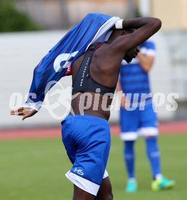 Fussball. Freundschaftsspiel. Udinese Calcio (IT) gegen Union Berlin (DE). Seko Mohamed Fofana (Udinese Calcio). Villach, 17.7.2016.
Foto: Kuess
---
pressefotos, pressefotografie, kuess, qs, qspictures, sport, bild, bilder, bilddatenbank