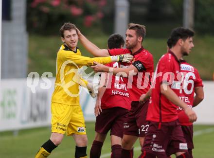 Fussball. Regionalliga. ATSV Wolfsberg gegen SPG FC Pasching/LASK Juniors. Torjubel Max Friesacher (ATSV Wolfsberg). Wolfsberg, 22.7.2016.
Foto: Kuess
---
pressefotos, pressefotografie, kuess, qs, qspictures, sport, bild, bilder, bilddatenbank