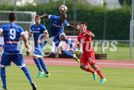 Fussball. Freundschaftsspiel. Udinese Calcio (IT) gegen Union Berlin (DE). (SamirÂ de Souza Santos (Udinese Calcio),  Philipp Hosiner (Union Berlin). Villach, 17.7.2016.
Foto: Kuess
---
pressefotos, pressefotografie, kuess, qs, qspictures, sport, bild, bilder, bilddatenbank