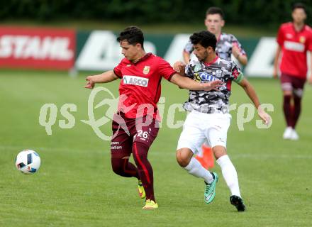 Fussball. Regionalliga. ATSV Wolfsberg gegen SPG FC Pasching/LASK Juniors. Robert Vijatovic (ATSV Wolfsberg), Buenyamin Karatas (Pasching/LASK Juniors). Wolfsberg, 22.7.2016.
Foto: Kuess
---
pressefotos, pressefotografie, kuess, qs, qspictures, sport, bild, bilder, bilddatenbank