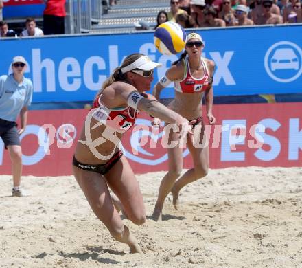 Beachvolleyball. Beach Volleyball Major Series. Barbara Hansel, Stefanie Schwaiger (AUT). Klagenfurt, 27.7.2016.
Foto: Kuess
---
pressefotos, pressefotografie, kuess, qs, qspictures, sport, bild, bilder, bilddatenbank