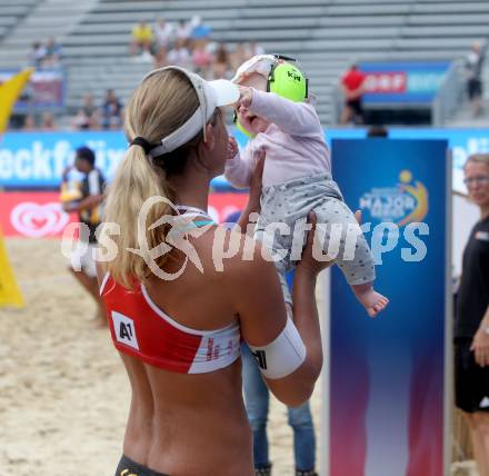 Beachvolleyball. Beach Volleyball Major Series. Tante Barbara Hansel (AUT). Klagenfurt, 28.7.2016.
Foto: Kuess
---
pressefotos, pressefotografie, kuess, qs, qspictures, sport, bild, bilder, bilddatenbank