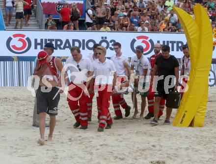 Beachvolleyball. Beach Volleyball Major Series. Michal KADZIOLA (POL), verletzt. Klagenfurt, 28.7.2016.
Foto: Kuess
---
pressefotos, pressefotografie, kuess, qs, qspictures, sport, bild, bilder, bilddatenbank