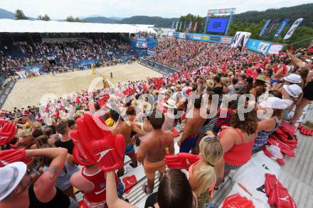 Beachvolleyball. Beach Volleyball Major Series.  Fans. Klagenfurt, 31.7.2016.
Foto: Kuess

---
pressefotos, pressefotografie, kuess, qs, qspictures, sport, bild, bilder, bilddatenbank