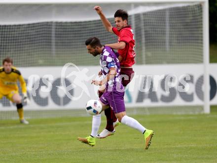 Fussball. Regionalliga. ATSV Wolfsberg gegen SK Austria Klagenfurt. Andreas Dlopst (Wolfsberg),  Sandro Zakany (Klagenfurt). Wolfsberg, 5.8.2016.
Foto: Kuess
---
pressefotos, pressefotografie, kuess, qs, qspictures, sport, bild, bilder, bilddatenbank