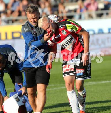 Fussball tipico Bundesliga. RZ Pellets WAC gegen SV Guntamatic Ried.  Verletzt Thomas Froeschl  (Ried). Lavanttal Arena Wolfsberg, am 6.8.2016.
Foto: Kuess
---
pressefotos, pressefotografie, kuess, qs, qspictures, sport, bild, bilder, bilddatenbank