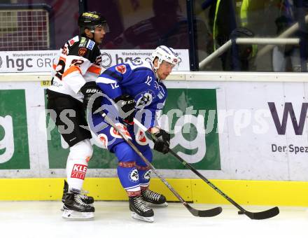 EBEL. Eishockey Bundesliga. Testspiel. VSV gegen Graz 99ers. Michael Raffl (VSV), Clemens Unterweger (Graz). Villach, am 19.8.2016.
Foto: Kuess
---
pressefotos, pressefotografie, kuess, qs, qspictures, sport, bild, bilder, bilddatenbank