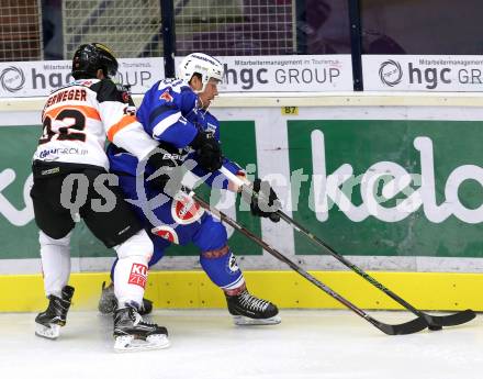 EBEL. Eishockey Bundesliga. Testspiel. VSV gegen Graz 99ers. Michael Raffl (VSV), Clemens Unterweger (Graz). Villach, am 19.8.2016.
Foto: Kuess
---
pressefotos, pressefotografie, kuess, qs, qspictures, sport, bild, bilder, bilddatenbank