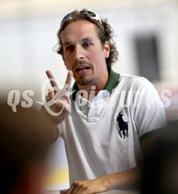 Inline-Hockey WM-Qualifikations-Turnier. Oesterreich gegen Lettland.  Trainer Herwig Gressel (Oesterreich). Steindorf, am 25.6.2016.
Foto: Kuess
---
pressefotos, pressefotografie, kuess, qs, qspictures, sport, bild, bilder, bilddatenbank