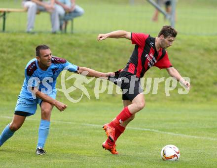 Fussball. Unterliga Ost. Sirnitz gegen Woelfnitz. Michael Spitzer (Sirnitz), Guido Lambacher (Woelfnitz). Sirnitz, 30.7.2016.
Foto: Kuess
---
pressefotos, pressefotografie, kuess, qs, qspictures, sport, bild, bilder, bilddatenbank