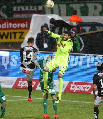 Fussball tipico Bundesliga. RZ Pellets WAC gegen SK Rapid Wien. Philipp Prosenik, (WAC), Jan Novota  (Rapid). Lavanttal Arena Wolfsberg, am 21.8.2016.
Foto: Kuess
---
pressefotos, pressefotografie, kuess, qs, qspictures, sport, bild, bilder, bilddatenbank