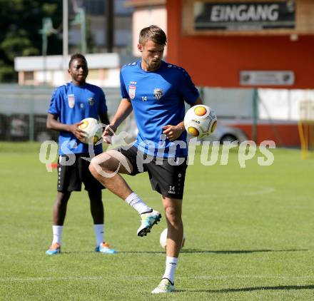 Fussball tipico Bundesliga. RZ Pellets WAC. Training. Philipp Prosenik. Lavanttal Arena Wolfsberg, am 4.7.2016.
Foto: Kuess
---
pressefotos, pressefotografie, kuess, qs, qspictures, sport, bild, bilder, bilddatenbank