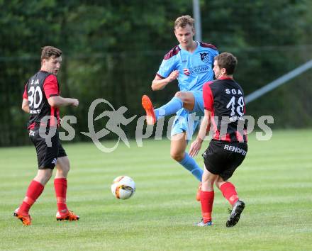 Fussball. Unterliga Ost. Sirnitz gegen Woelfnitz. Lukas Hasslauer, Michael Spitzer (Sirnitz), Dominik Wurmdobler (Woelfnitz). Sirnitz, 30.7.2016.
Foto: Kuess
---
pressefotos, pressefotografie, kuess, qs, qspictures, sport, bild, bilder, bilddatenbank