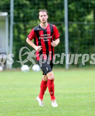 Fussball. Unterliga Ost. Sirnitz gegen Woelfnitz. Michael Golznig (Sirnitz). Sirnitz, 30.7.2016.
Foto: Kuess
---
pressefotos, pressefotografie, kuess, qs, qspictures, sport, bild, bilder, bilddatenbank