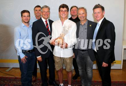 Olympische Sommerspiele Rio 2016. Wildwassersport, Kanu, Kajak. Landeshauptmann Peter Kaiser, Mario Leitner, Arno Arthofer. Klagenfurt, am 22.7.2016.
Foto: Kuess
---
pressefotos, pressefotografie, kuess, qs, qspictures, sport, bild, bilder, bilddatenbank