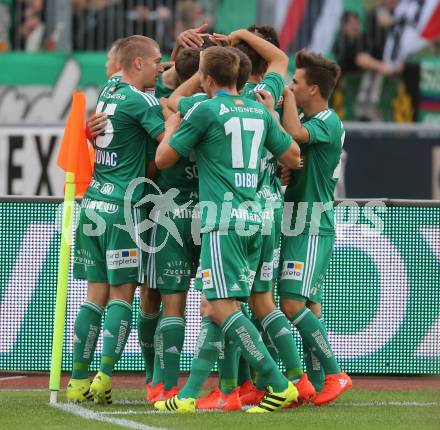 Fussball tipico Bundesliga. RZ Pellets WAC gegen SK Rapid Wien. Torjubel Christoph Schoesswendter, Louis Schaub  (Rapid). Lavanttal Arena Wolfsberg, am 21.8.2016.
Foto: Kuess
---
pressefotos, pressefotografie, kuess, qs, qspictures, sport, bild, bilder, bilddatenbank