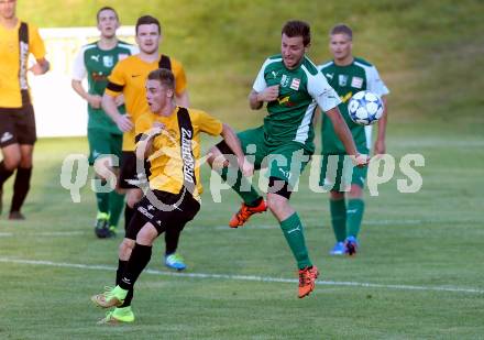 Fussball 1. Klasse B. Faakersee gegen Bad Bleiberg. Florian Wieltsch,  (Faakersee), Christoph Stauder (Bad Bleiberg). Faakersee, am 7.8.2016.
Foto: Kuess
---
pressefotos, pressefotografie, kuess, qs, qspictures, sport, bild, bilder, bilddatenbank