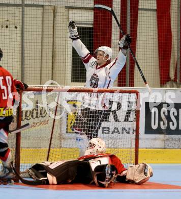 Inline-Hockey WM-Qualifikations-Turnier. Oesterreich gegen Lettland.  Torjubel Lettland. Steindorf, am 25.6.2016.
Foto: Kuess
---
pressefotos, pressefotografie, kuess, qs, qspictures, sport, bild, bilder, bilddatenbank