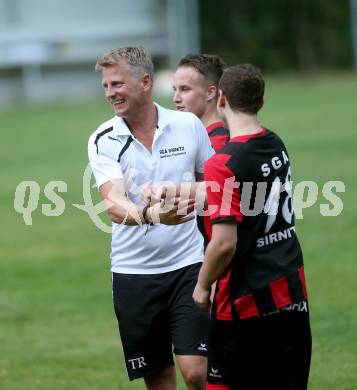 Fussball. Unterliga Ost. Sirnitz gegen Woelfnitz. Trainer Bernhard Rekelj (Sirnitz). Sirnitz, 30.7.2016.
Foto: Kuess
---
pressefotos, pressefotografie, kuess, qs, qspictures, sport, bild, bilder, bilddatenbank