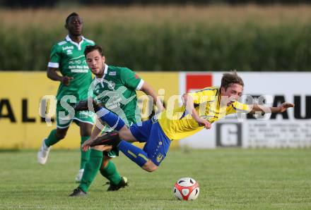 Fussball 1. Klasse C. Liebenfels gegen Donau. Christopher Karl Johann Gratzer,  (Liebenfels), Thomas Guggenberger (Donau). Liebenfels, am 20.8.2016.
Foto: Kuess
---
pressefotos, pressefotografie, kuess, qs, qspictures, sport, bild, bilder, bilddatenbank