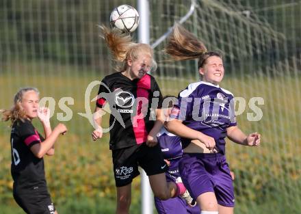 Fussball Frauen. OEFB Ladies Cup. FC Feldkirchen/SV Magdalensberg gegen Carinthians Spittal.  Nadine Celine Just,  (Feldkirchen/Magdalensberg),   Christina Hintermann (Spittal). Deinsdorf, am 28.8.2016.
Foto: Kuess
---
pressefotos, pressefotografie, kuess, qs, qspictures, sport, bild, bilder, bilddatenbank