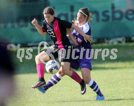 Fussball Frauen. OEFB Ladies Cup. FC Feldkirchen/SV Magdalensberg gegen Carinthians Spittal. Celine Arthofer, (Feldkirchen/Magdalensberg),  Corinna Striednig  (Spittal). Deinsdorf, am 28.8.2016.
Foto: Kuess
---
pressefotos, pressefotografie, kuess, qs, qspictures, sport, bild, bilder, bilddatenbank