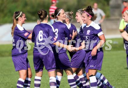 Fussball Frauen. OEFB Ladies Cup. FC Feldkirchen/SV Magdalensberg gegen Carinthians Spittal. Torjubel Anna Lea Modre (Spittal). Deinsdorf, am 28.8.2016.
Foto: Kuess
---
pressefotos, pressefotografie, kuess, qs, qspictures, sport, bild, bilder, bilddatenbank