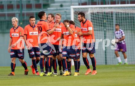 Fussball Regionalliga. SK Austria Klagenfurt gegen Deutschlandsberg.  Torjubel (Deutschlandsberg). Klagenfurt, am 2.9.2016.
Foto: Kuess
---
pressefotos, pressefotografie, kuess, qs, qspictures, sport, bild, bilder, bilddatenbank