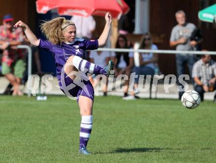 Fussball Frauen. OEFB Ladies Cup. FC Feldkirchen/SV Magdalensberg gegen Carinthians Spittal.  Christina Hintermann (Spittal). Deinsdorf, am 28.8.2016.
Foto: Kuess
---
pressefotos, pressefotografie, kuess, qs, qspictures, sport, bild, bilder, bilddatenbank