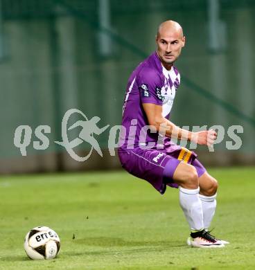 Fussball Regionalliga. SK Austria Klagenfurt gegen Deutschlandsberg.  Arlind Elshani (Klagenfurt). Klagenfurt, am 2.9.2016.
Foto: Kuess
---
pressefotos, pressefotografie, kuess, qs, qspictures, sport, bild, bilder, bilddatenbank