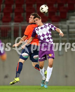 Fussball Regionalliga. SK Austria Klagenfurt gegen Deutschlandsberg.  Ambrozije Soldo,  (Klagenfurt), Dominik Herzog  (Deutschlandsberg). Klagenfurt, am 2.9.2016.
Foto: Kuess
---
pressefotos, pressefotografie, kuess, qs, qspictures, sport, bild, bilder, bilddatenbank