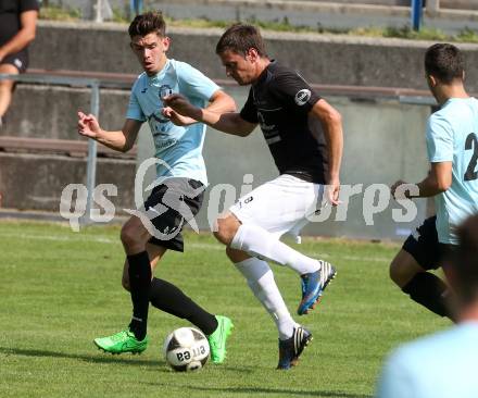 Fussball Kaerntner Liga. Annabichler SV gegen Gmuend. Thomas Petz,  (ASV), Zeljko Simic (Gmuend). Annabichl, am 4.9.2016.
Foto: Kuess
---
pressefotos, pressefotografie, kuess, qs, qspictures, sport, bild, bilder, bilddatenbank