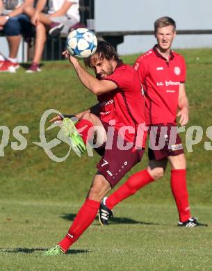 Fussball Kaerntner Liga. Lind gegen Eberstein. Michael Unterguggenberger  (Lind). Lind im Drautal, am 3.9.2016.
Foto: Kuess
---
pressefotos, pressefotografie, kuess, qs, qspictures, sport, bild, bilder, bilddatenbank