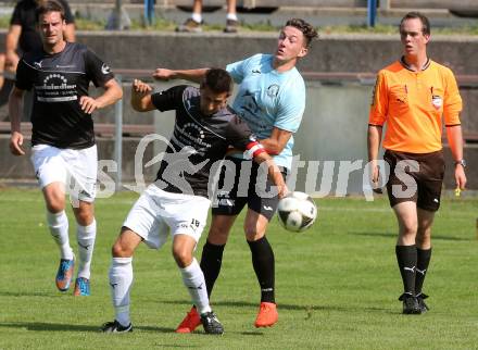 Fussball Kaerntner Liga. Annabichler SV gegen Gmuend. Philipp Matthias Gaggl, (ASV), Hannes Truskaller (Gmuend). Annabichl, am 4.9.2016.
Foto: Kuess
---
pressefotos, pressefotografie, kuess, qs, qspictures, sport, bild, bilder, bilddatenbank