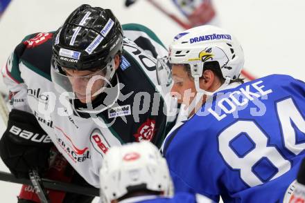 Eishockey testspiel. VSV gegen Starbulls Rosenheim. Corey Locke, (VSV), Greg Gibson  (Rosenheim). Villach, am 9.9.2016.
Foto: Kuess
---
pressefotos, pressefotografie, kuess, qs, qspictures, sport, bild, bilder, bilddatenbank